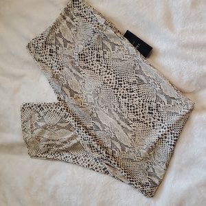 Python leggings NWT